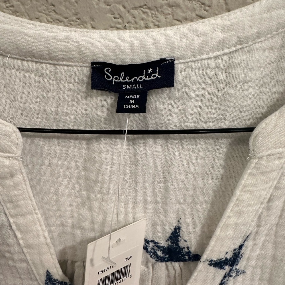Splendid Sleeveless White Top with Blue Stars - Picture 2 of 5